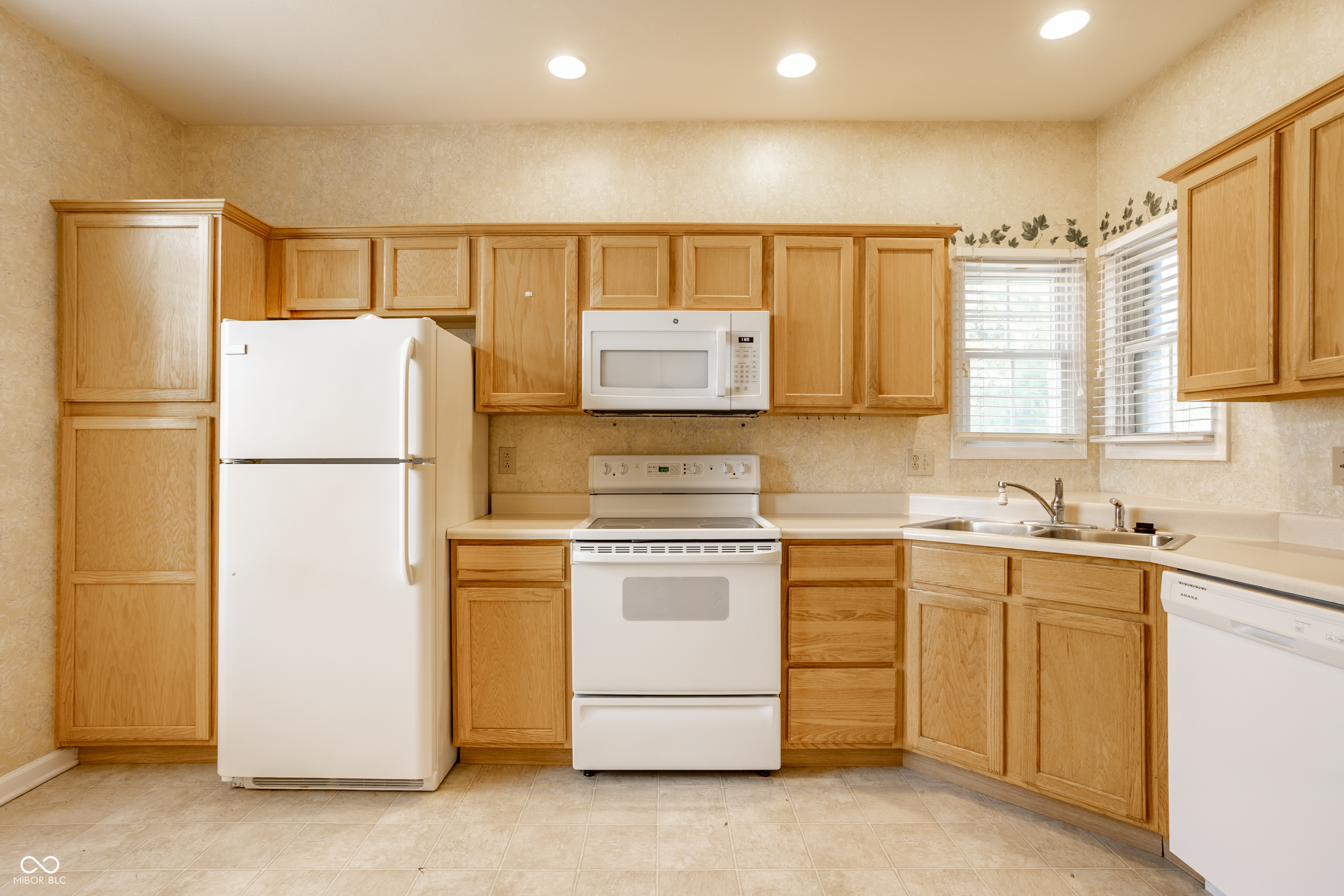 995 Kirkpatrick Place, Unit H Greenfield, IN 46140 - Photo 13 of 23