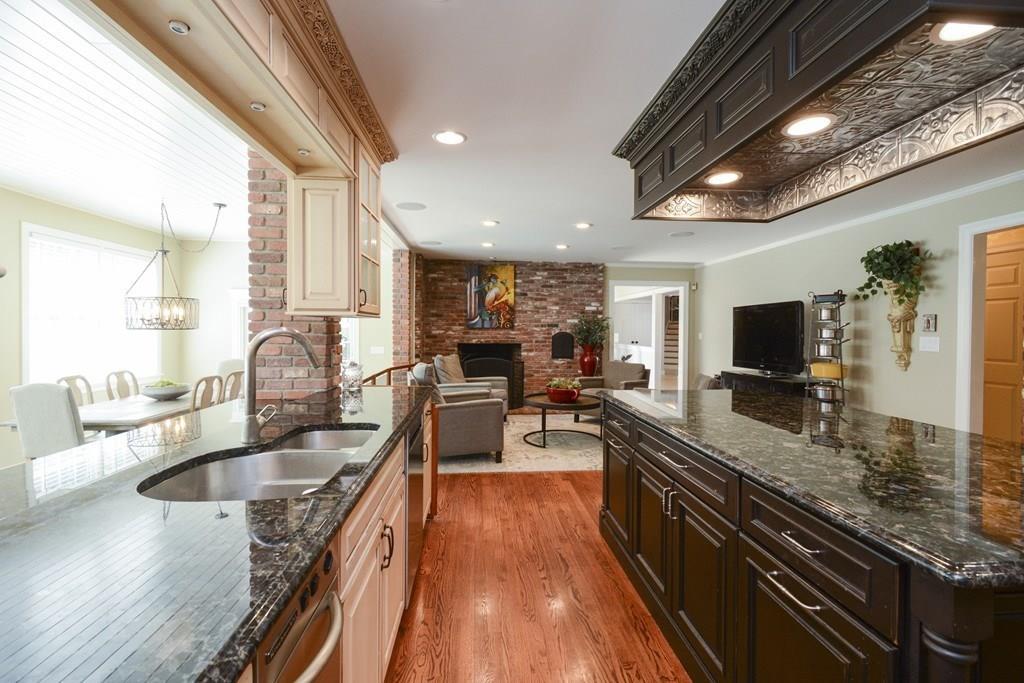 96 Campion Road North Andover, MA 01845 - Photo 6 of 42 Gallery Image 6