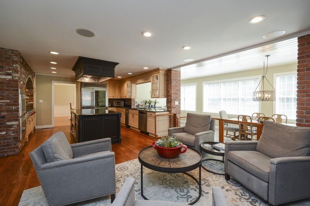 96 Campion Road North Andover, MA 01845 - Photo 7 of 42 Gallery Image 7