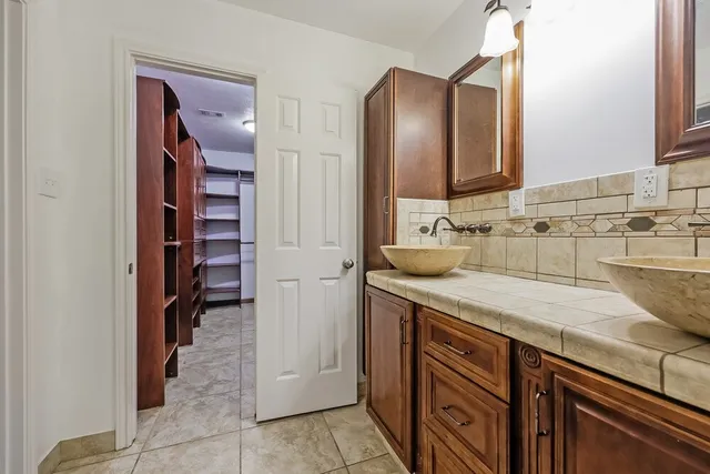 $1,870 | 18718 Timbers Trace Drive, Humble, TX 77346