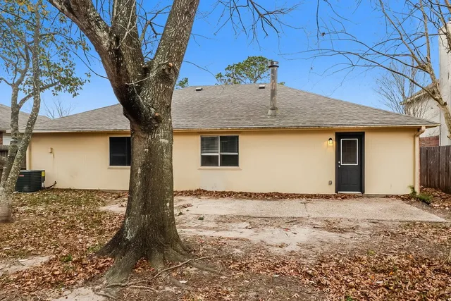 $1,870 | 18718 Timbers Trace Drive, Humble, TX 77346