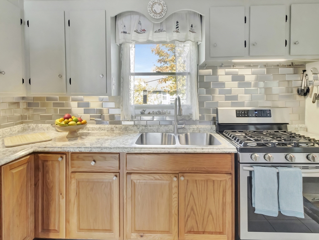 35 H Street Hull, MA 02045 - Photo 21 of 41