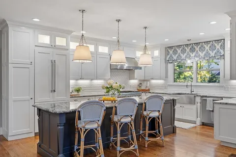 $3,380,000 | 22 Oldham Road, Arlington, MA 02474