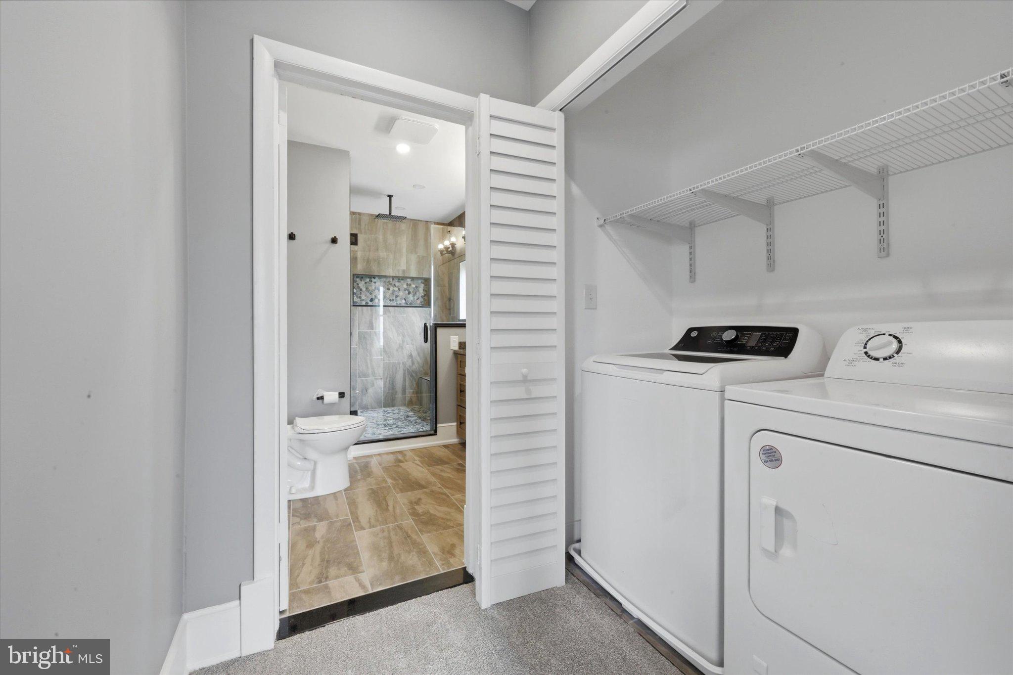 120 Rutledge Avenue Rutledge, PA 19070 - Photo 22 of 35 Modern laundry space with stylish access.