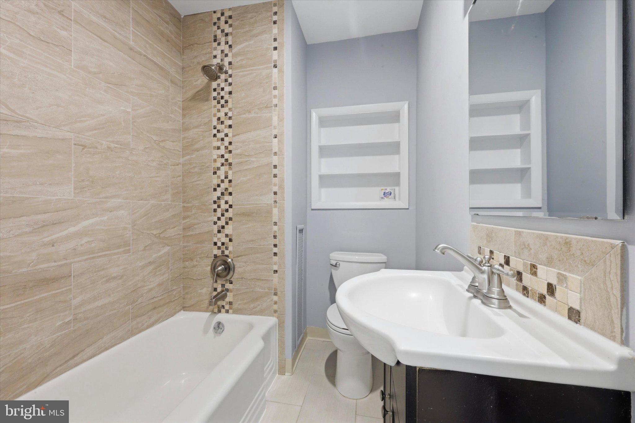 120 Rutledge Avenue Rutledge, PA 19070 - Photo 27 of 35 Stylish bathroom with modern finishes.