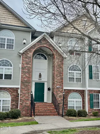 $189,900 | 3489-2b Forestdale Drive, Unit 2B, Burlington, NC 27215