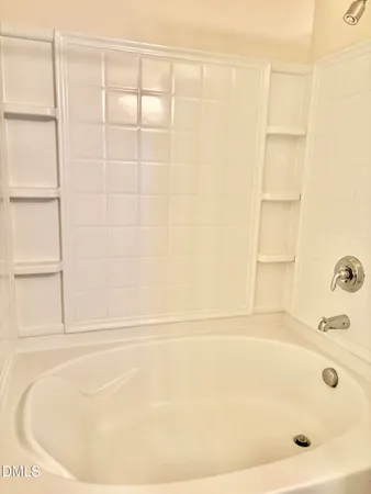 $189,900 | 3489-2b Forestdale Drive, Unit 2B, Burlington, NC 27215