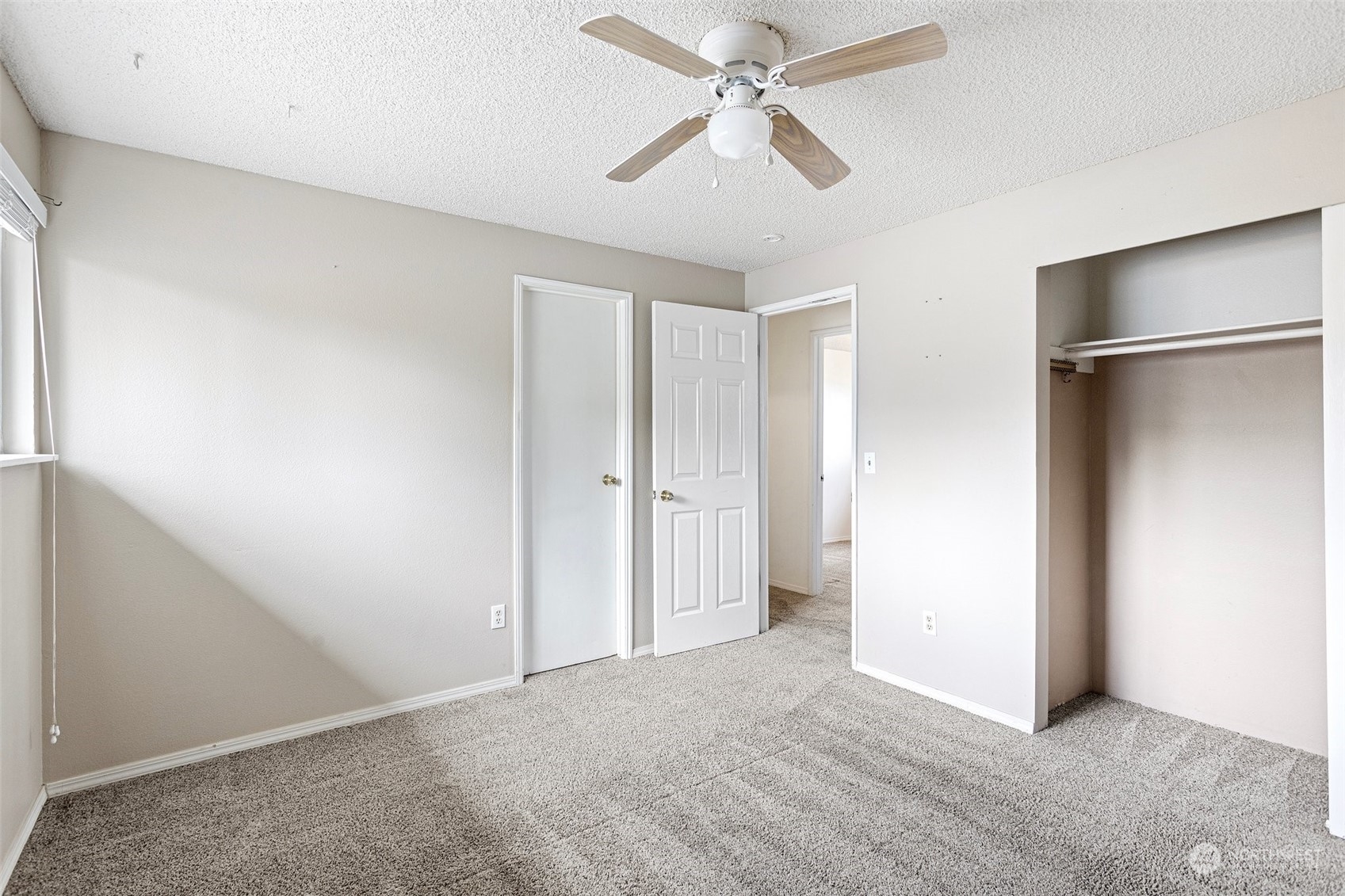 17821 113th Place Southeast Renton, WA 98055 - Photo 15 of 28