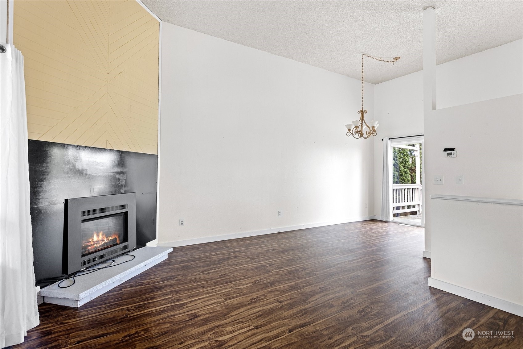 17821 113th Place Southeast Renton, WA 98055 - Photo 3 of 28