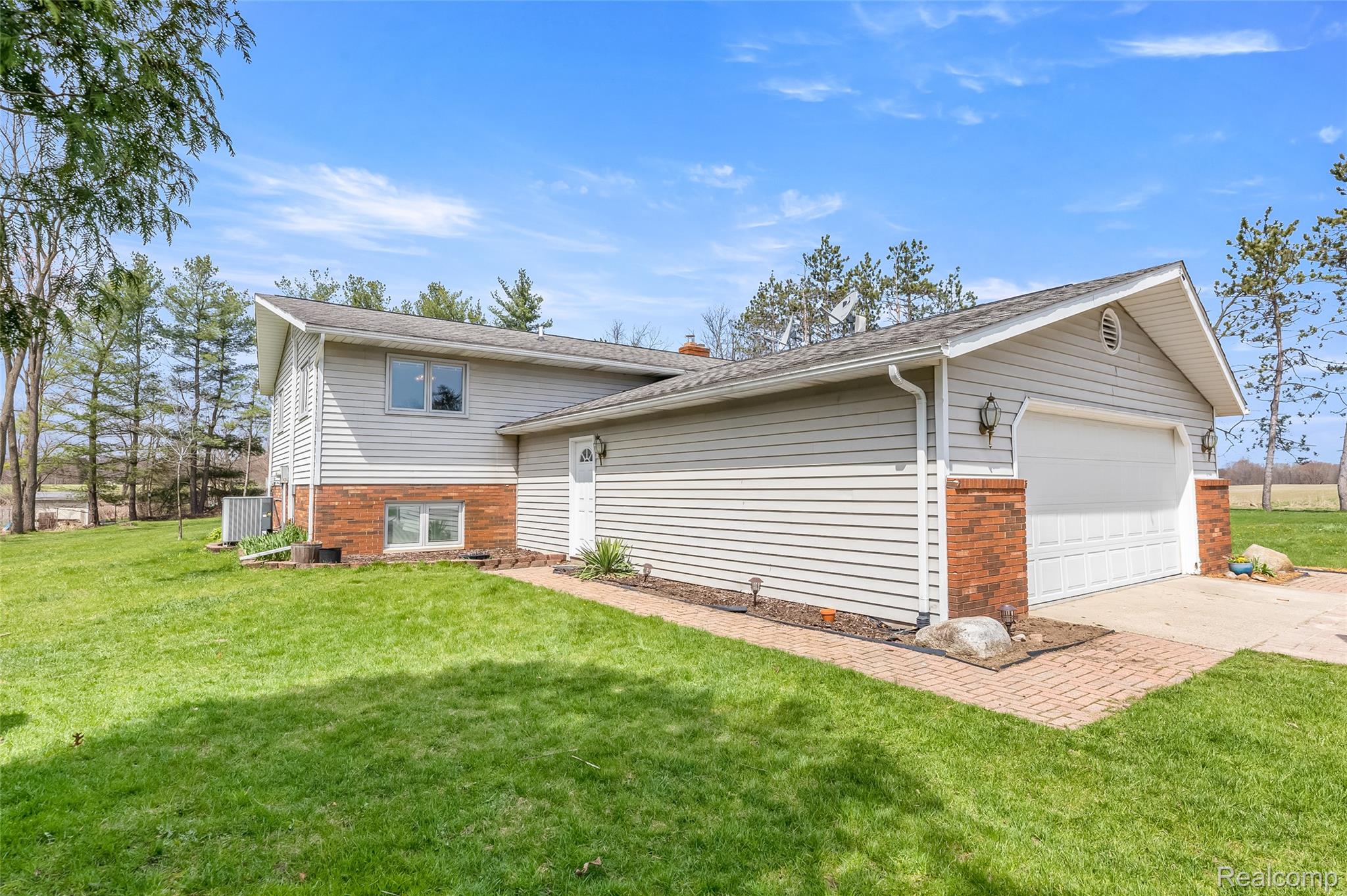 15395 Osius Road Chelsea, MI 48118 - Photo 33 of 55 6.Back.jpg