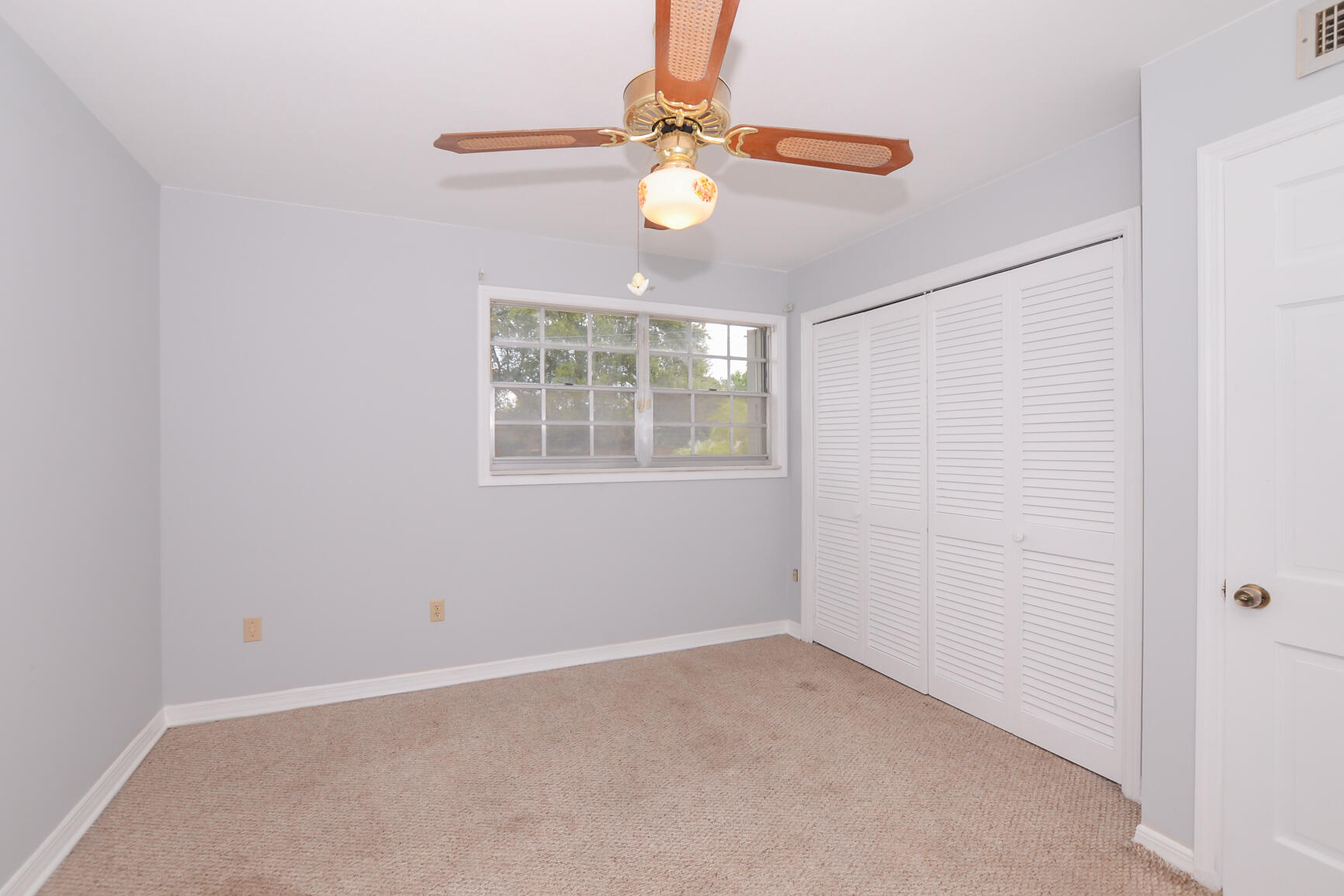 1901 Mayflower Road Fort Pierce, FL 34950 - Photo 18 of 42 DOWNSTAIRS BED