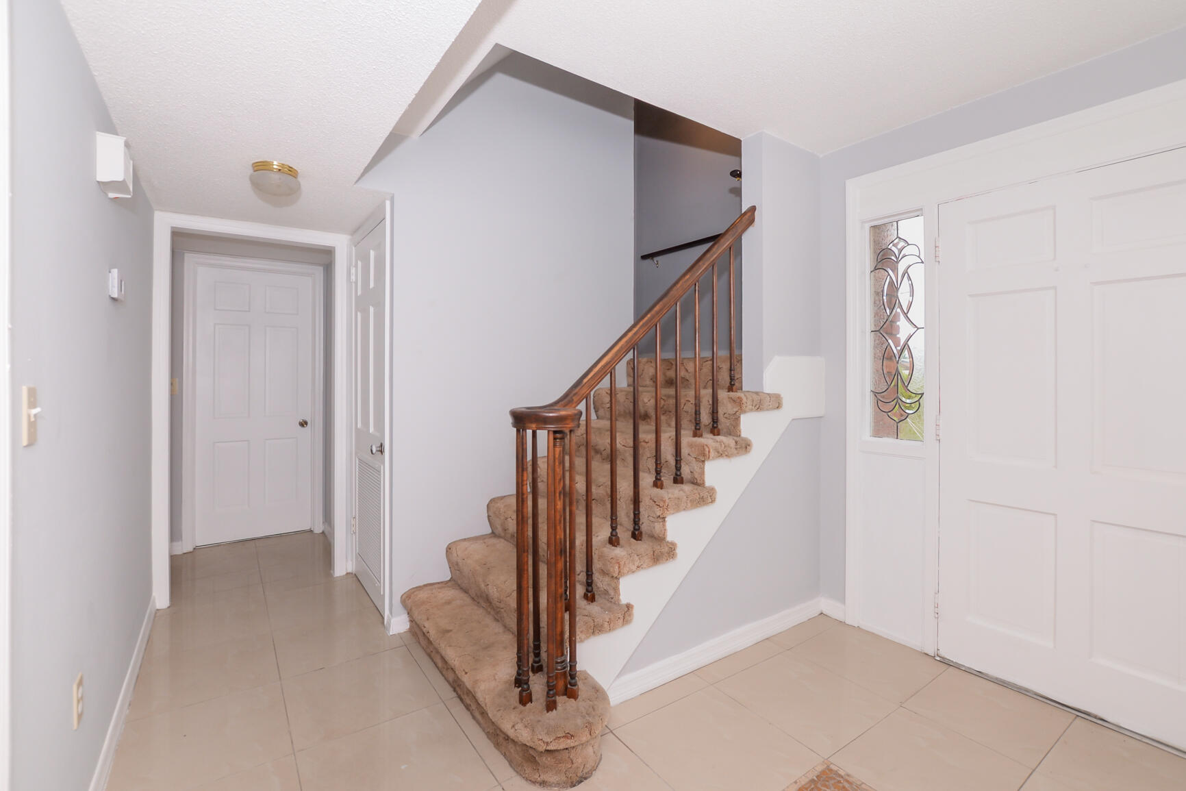1901 Mayflower Road Fort Pierce, FL 34950 - Photo 19 of 42 STAIRWELL