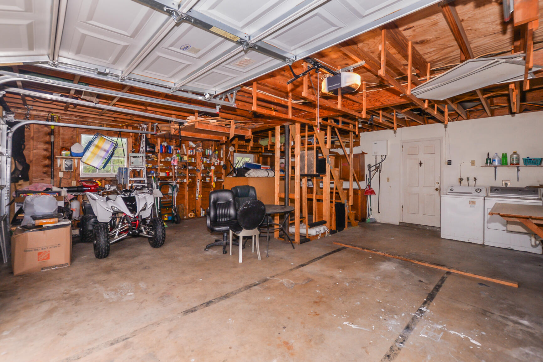 1901 Mayflower Road Fort Pierce, FL 34950 - Photo 32 of 42 GARAGE