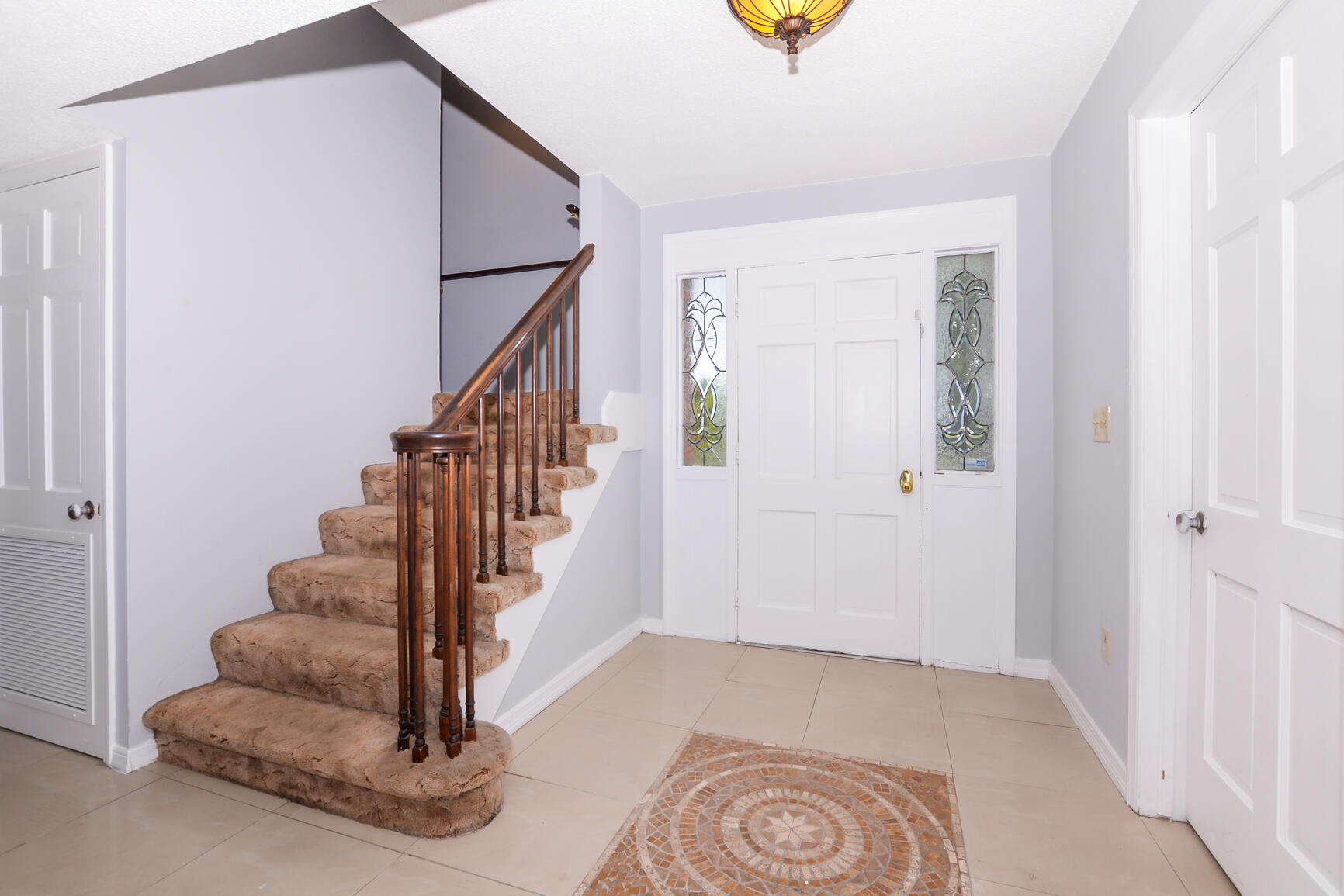 1901 Mayflower Road Fort Pierce, FL 34950 - Photo 5 of 42 FOYER