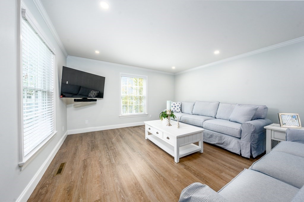 39 Tower Hill Road, Unit 16B Barnstable, MA 02655 - Photo 9 of 27 Gallery Image 9