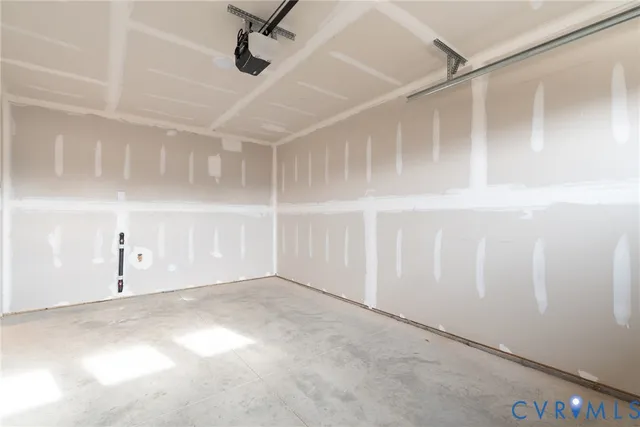 $2,500 | 914 Encore Autumn Lane, Richmond, VA 23227