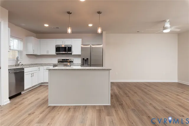 $2,500 | 914 Encore Autumn Lane, Richmond, VA 23227