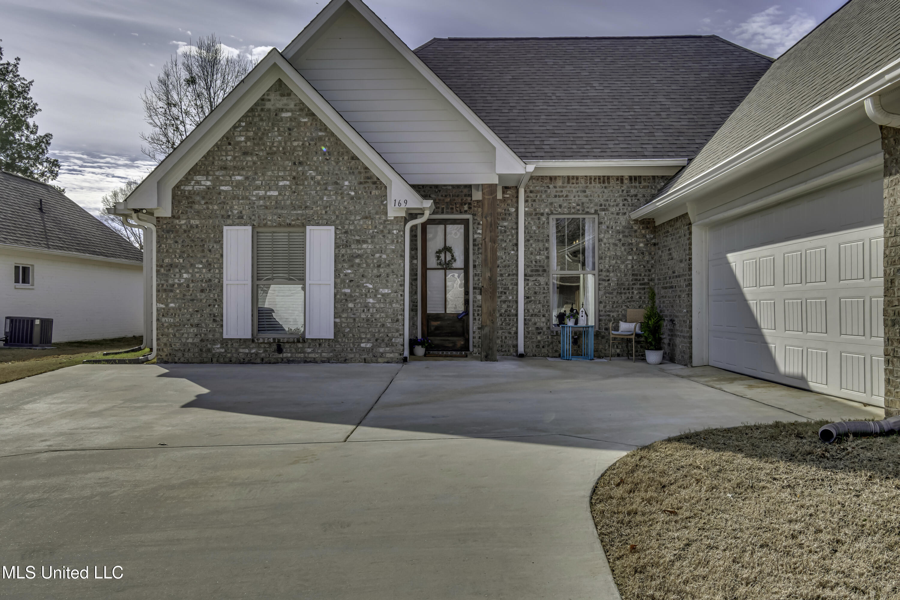 169 Shore View Drive Madison, MS 39110 - Photo 4 of 67 169 Shoreview Dr.--5