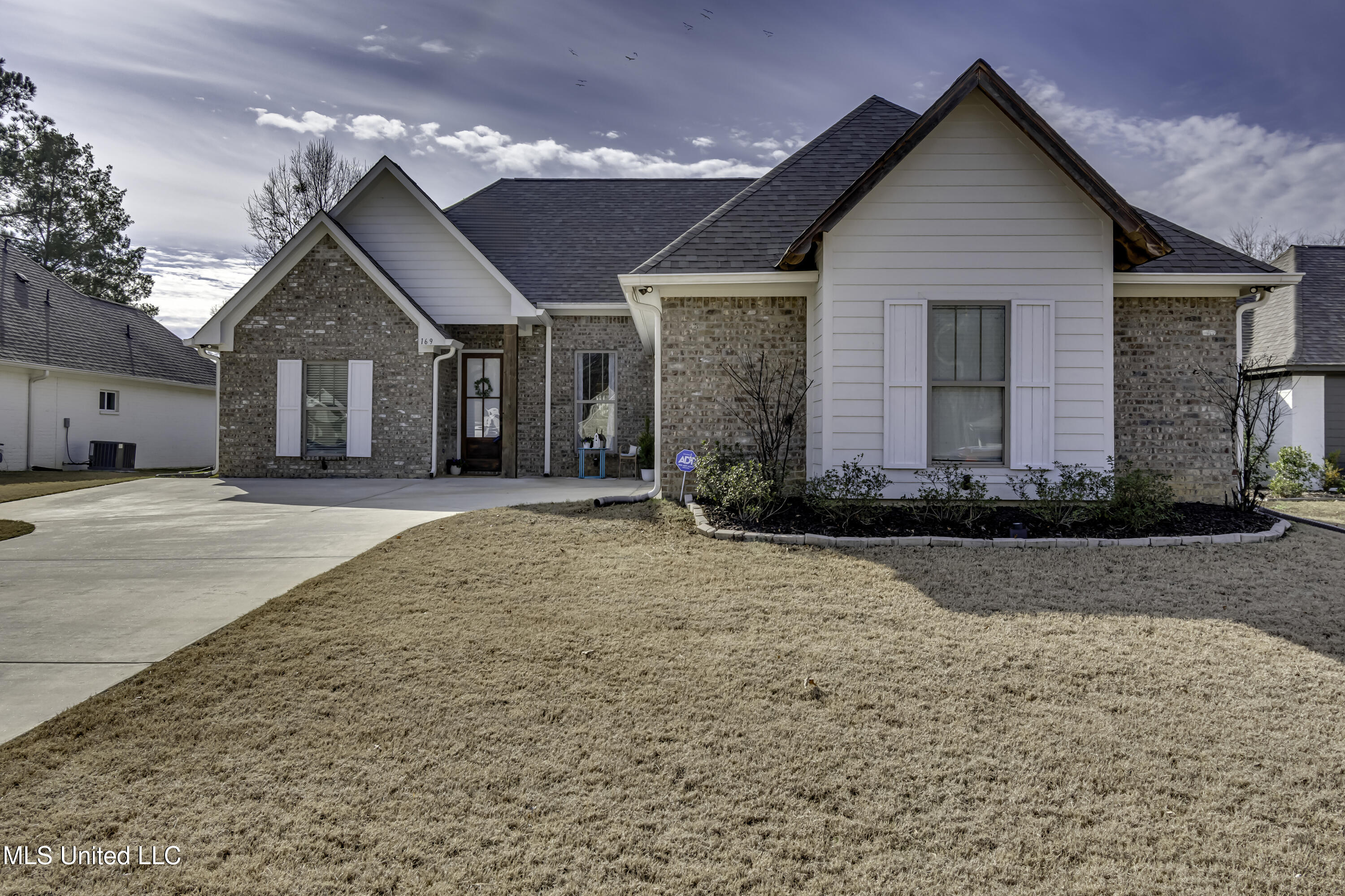 169 Shore View Drive Madison, MS 39110 - Photo 6 of 67 169 Shoreview Dr.--7