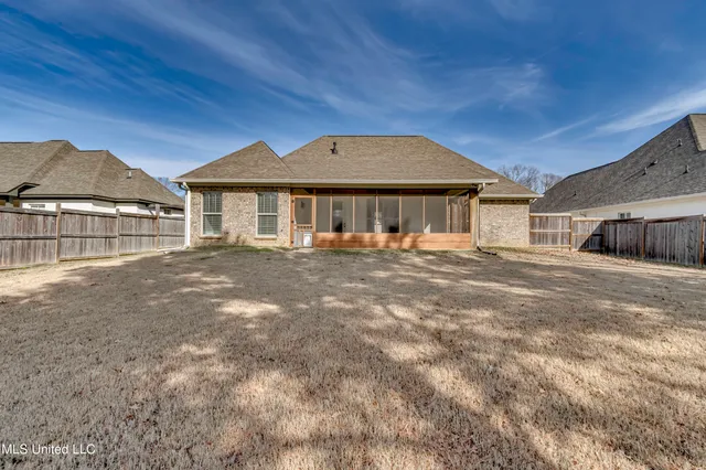 $393,000 | 169 Shore View Drive, Madison, MS 39110