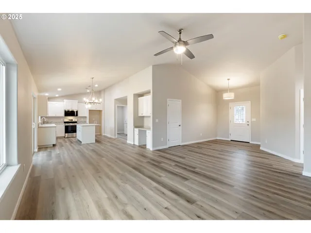 $469,900 | 109 Citation Court, Winston, OR 97496