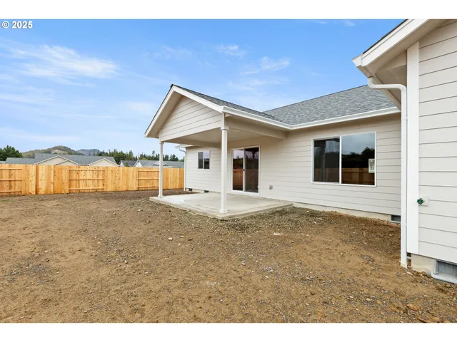 $469,900 | 109 Citation Court, Winston, OR 97496