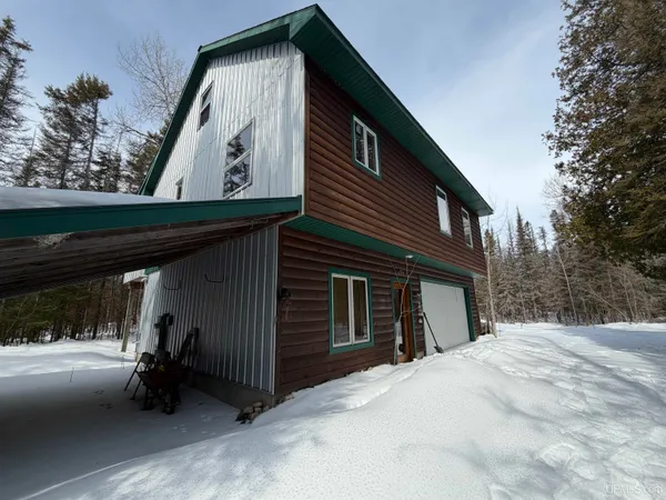 $260,000 | 31255 South Maxton Road, Drummond Island, MI 49726