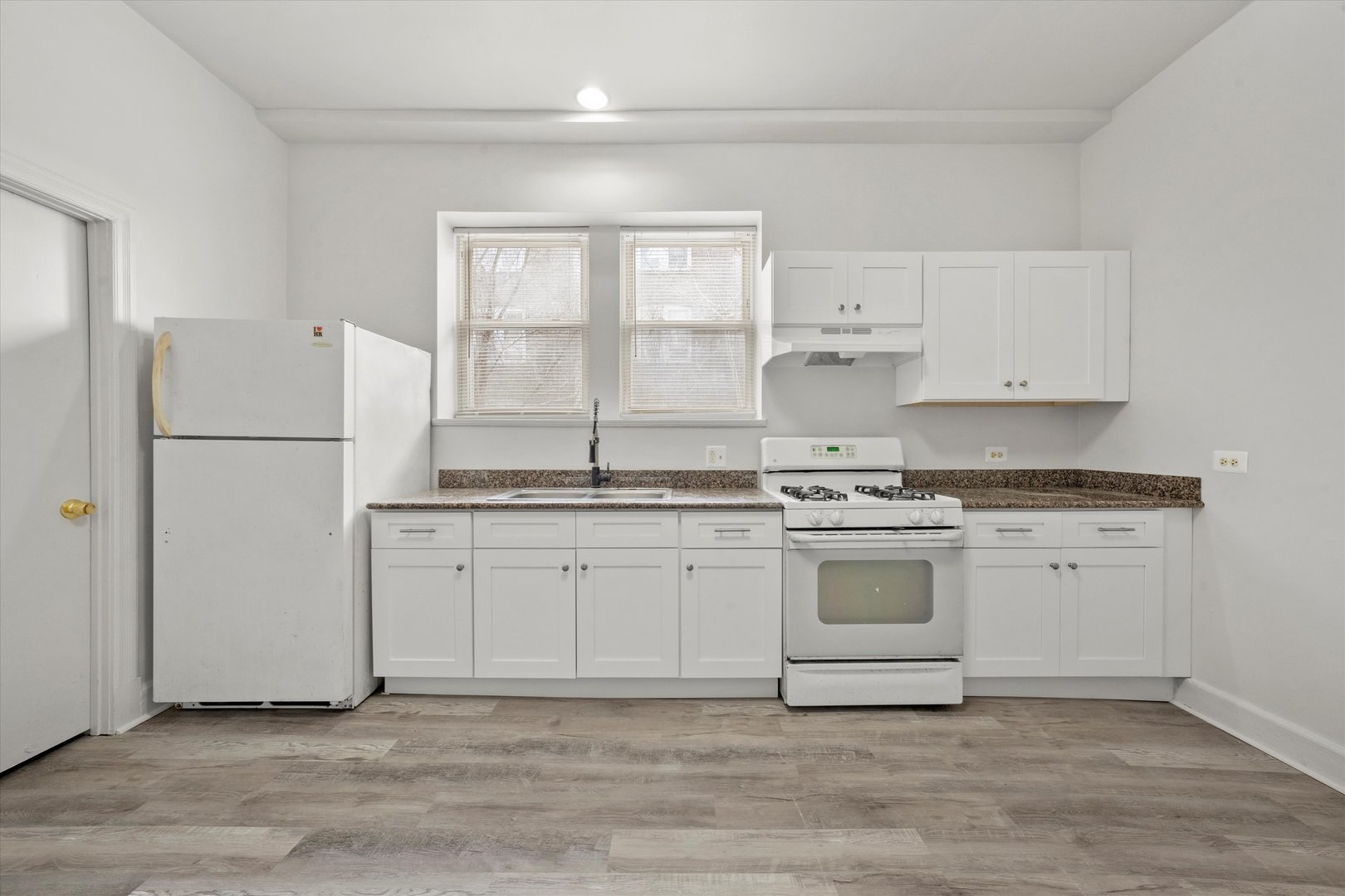 1239 South Spaulding Avenue Chicago, IL 60623 - Photo 12 of 20