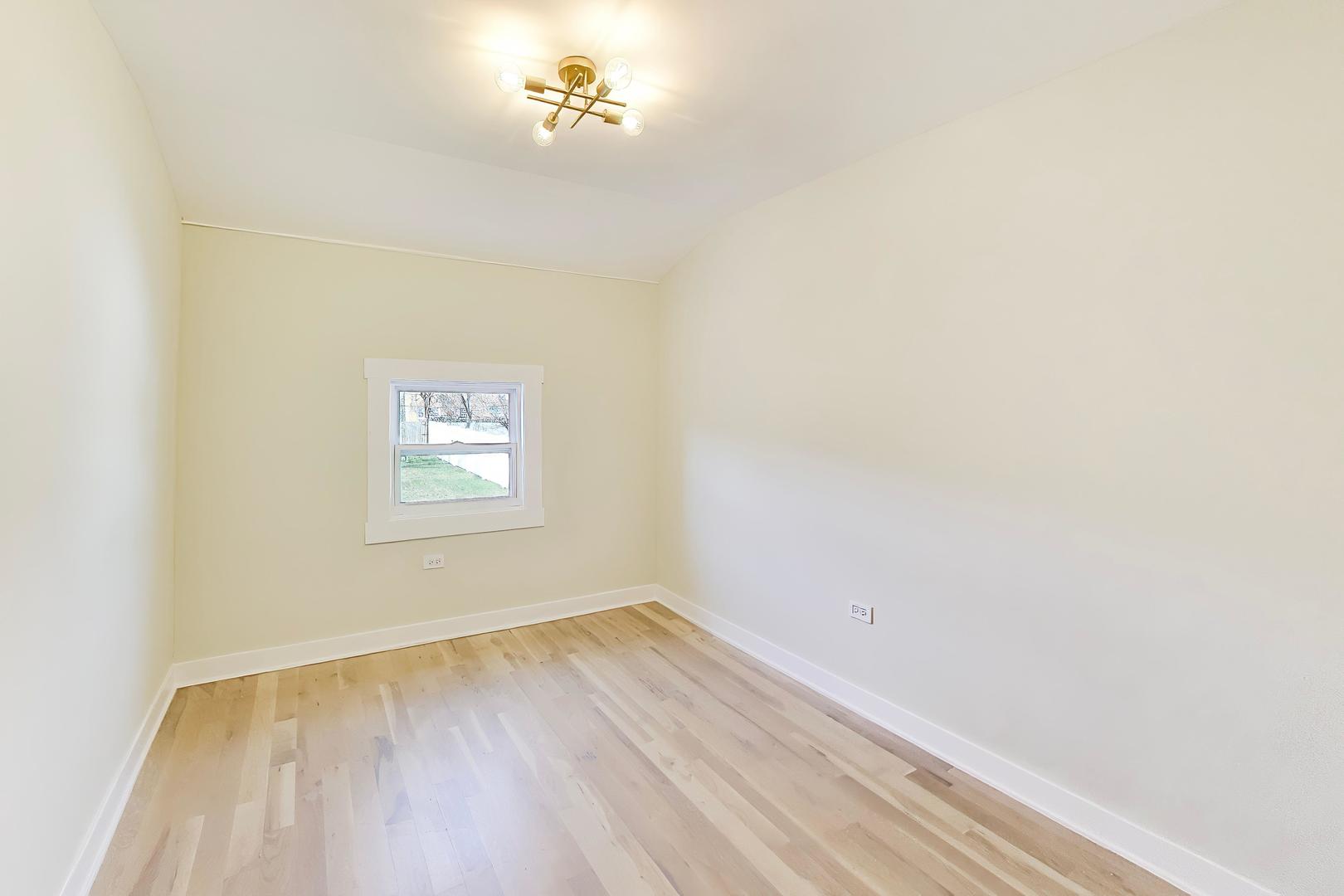 6730 West Dakin Street Chicago, IL 60634 - Photo 14 of 32