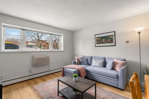 $429,000 | 31 Warren Street, Unit B1, Waltham, MA 02453