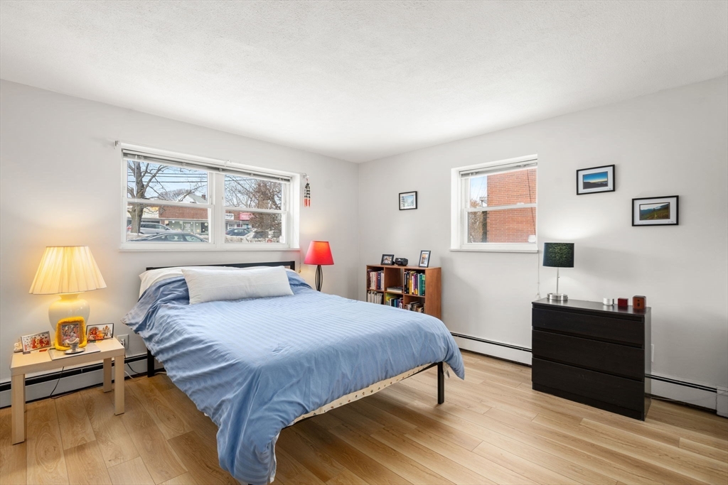 31 Warren Street, Unit B1 Waltham, MA 02453 - Photo 11 of 23