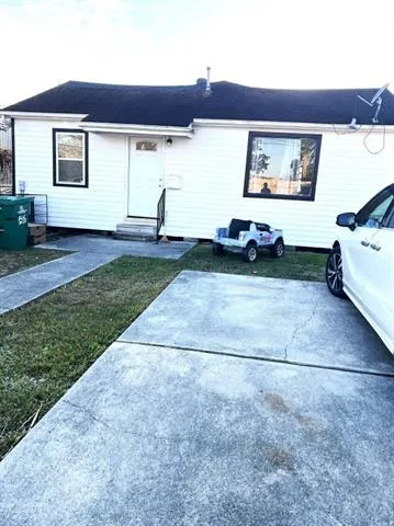 $1,750 | 1516 Claire Avenue, Gretna, LA 70053