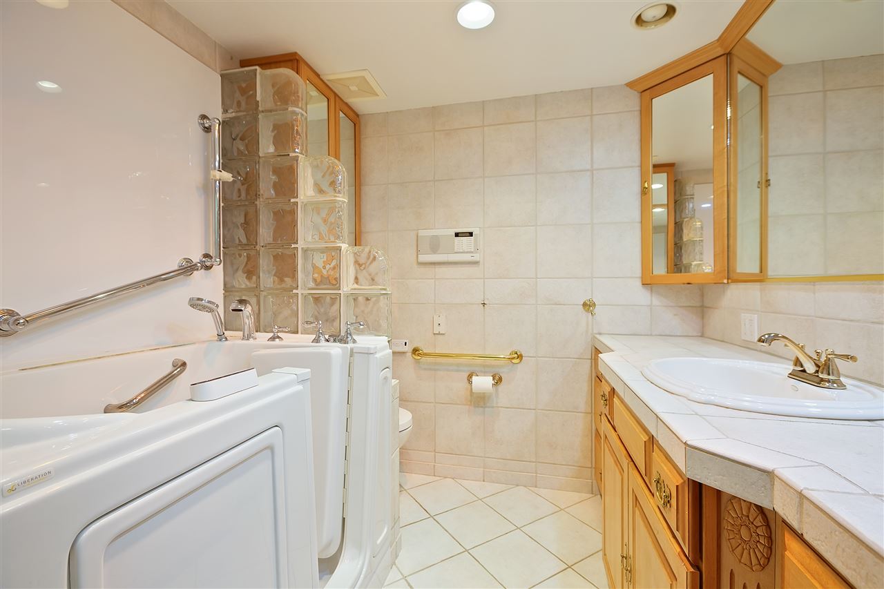 327 West Brita Avenue Spokane, WA 99208 - Photo 13 of 20 Gallery Image 13