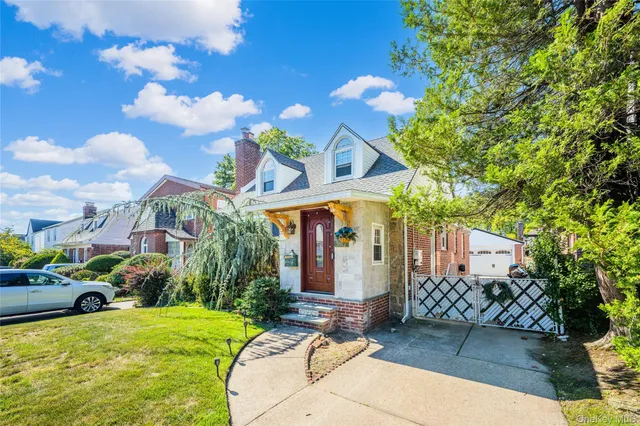 $1,288,000 | 56-12 212th Street | Bayside