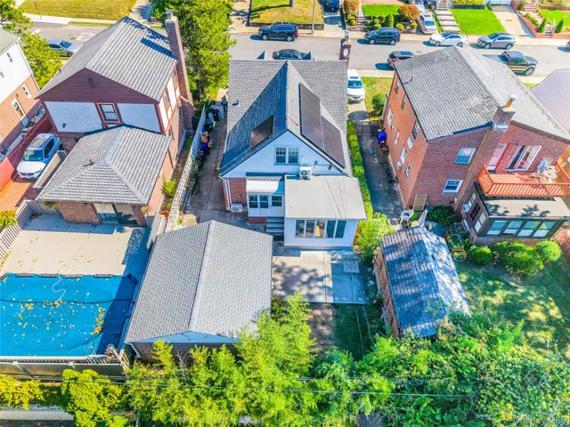 a view of a house with sitting area