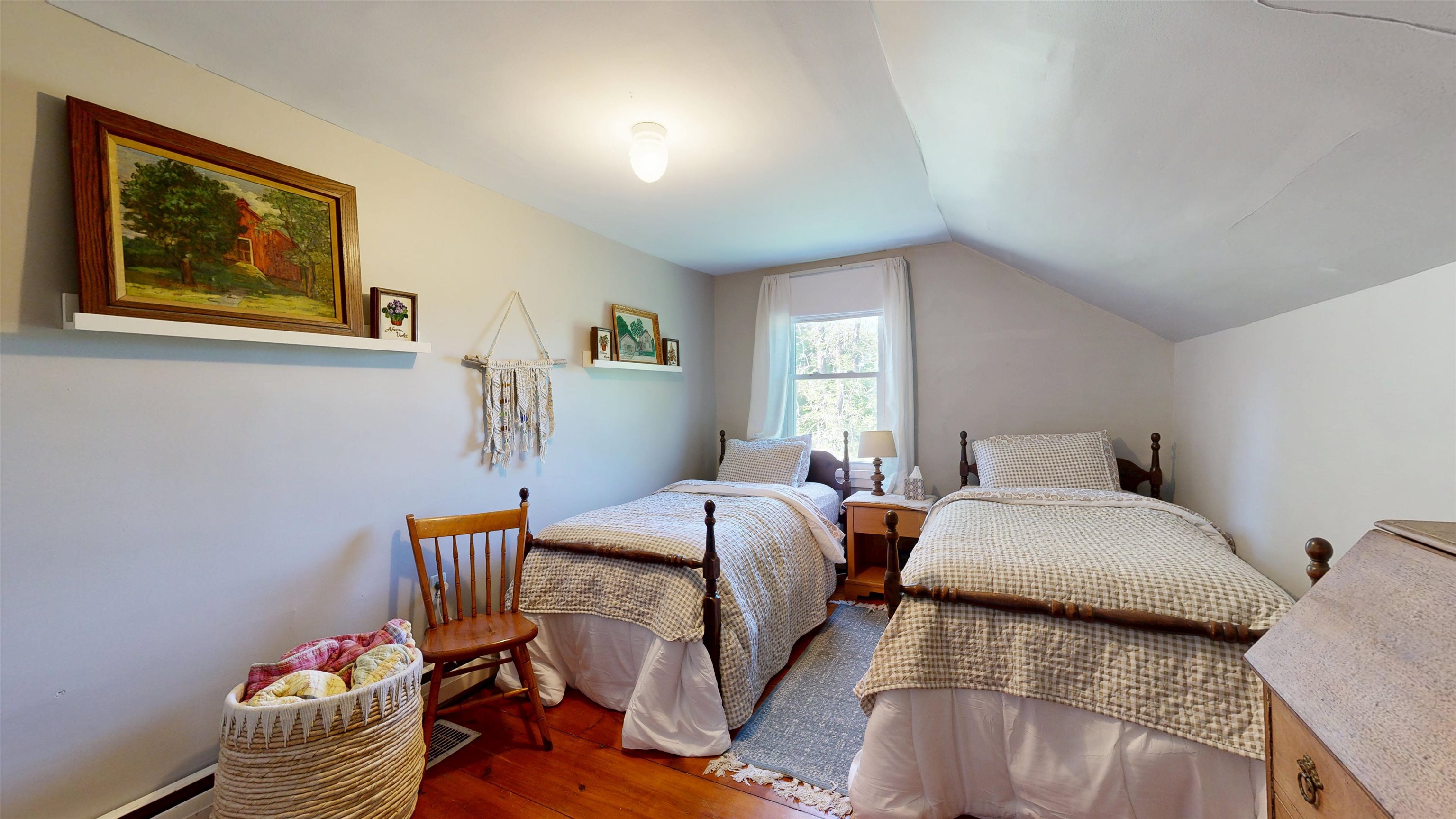 14 Panton Road Vergennes, VT 05491 - Photo 11 of 23