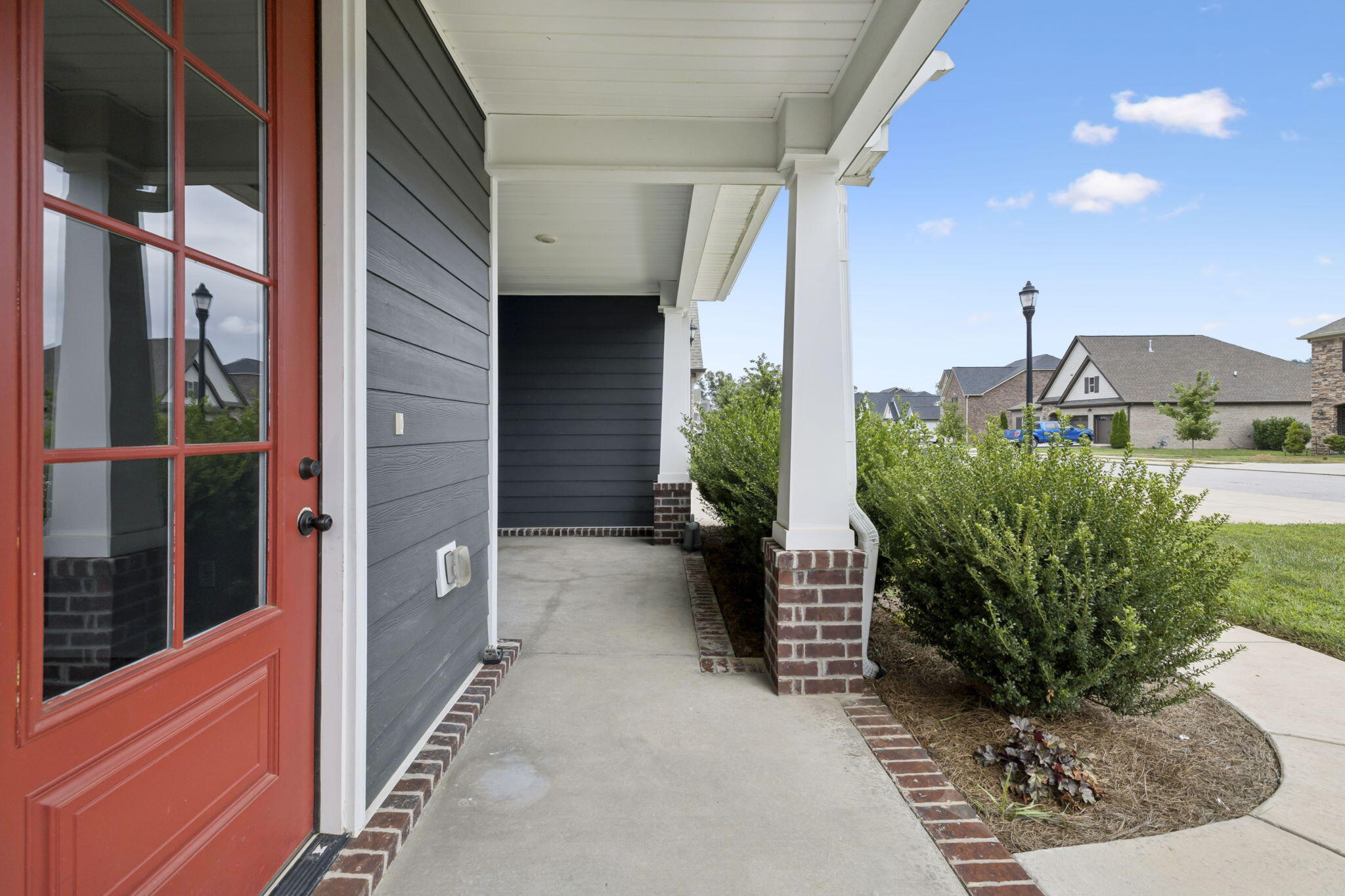 1578 Buttonwood Loop Chattanooga, TN 37421 - Photo 6 of 53 5-web-or-mls-1578 Buttonwood Lp - 005