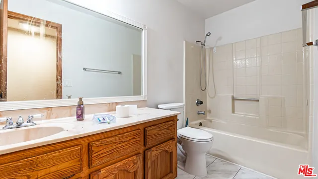 $425,000 | 26665 Lakeview Drive, Helendale, CA 92342