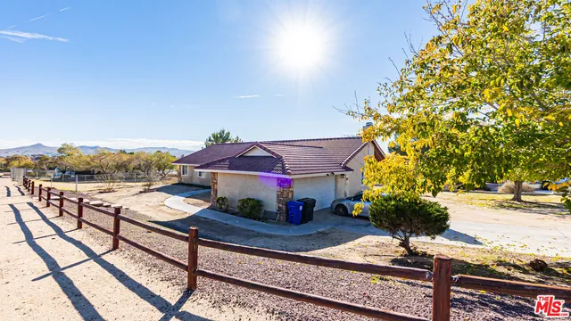 $425,000 | 26665 Lakeview Drive, Helendale, CA 92342