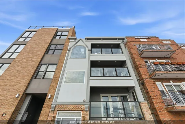 $825,000 | 303 Manhattan Avenue, Unit 1, Union City, NJ 07087