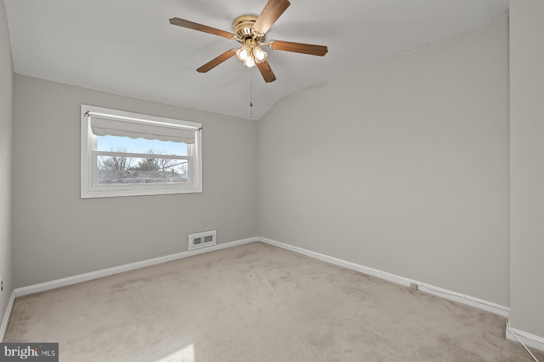 3237 North Point Road Dundalk, MD 21222 - Photo 5 of 15