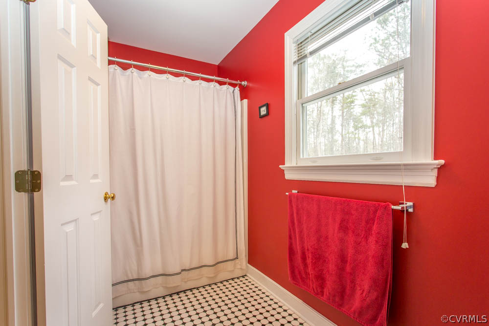 17224 White Pine Road Beaverdam, VA 23015 - Photo 18 of 24 Gallery Image 18