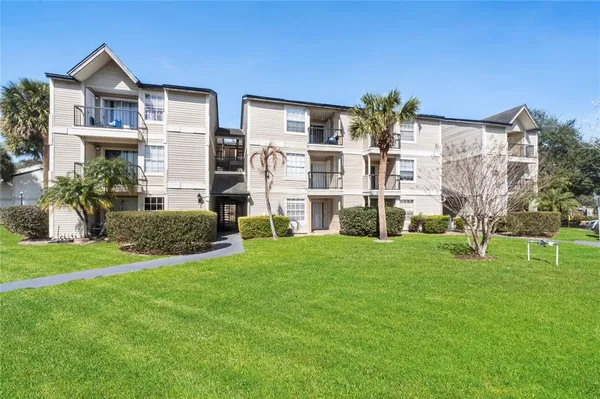 $1,200 | 1964 Lake Atriums Circle, Unit 160, Orlando, FL 32839