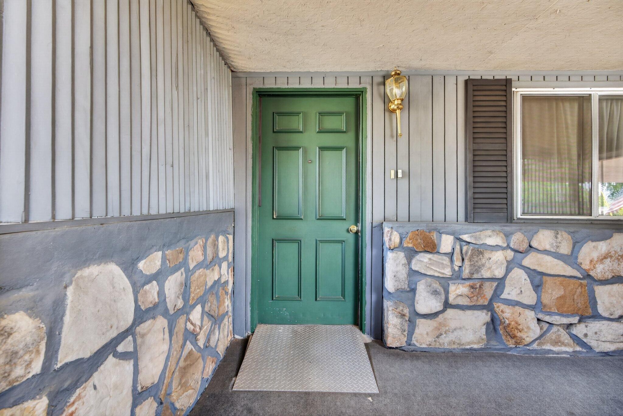 2060 Hamill Road Hixson, TN 37343 - Photo 15 of 43 Gallery Image 15