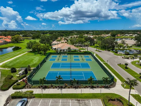 a view of a tennis court