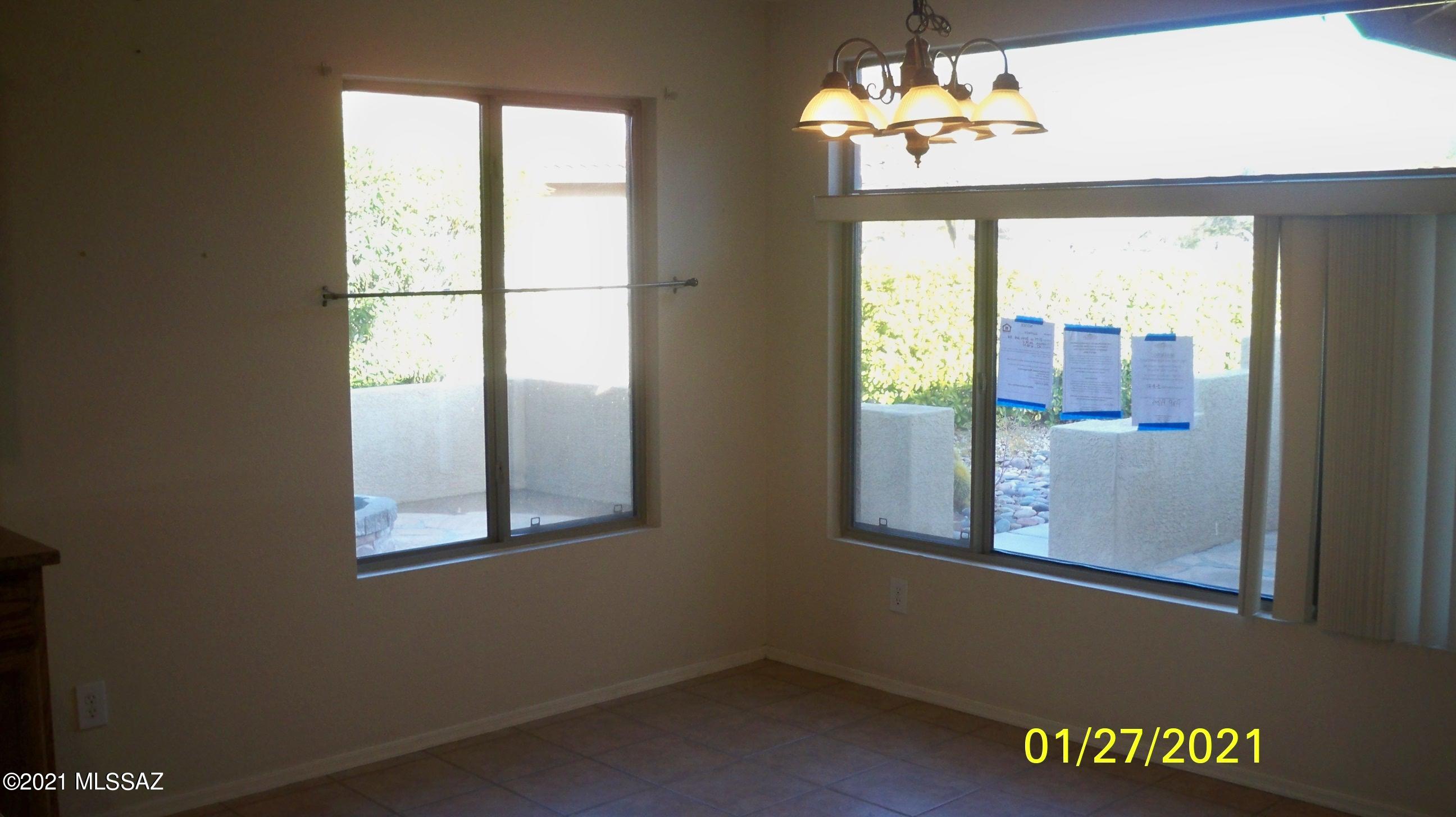 1385 North Birds Nest Road Green Valley, AZ 85614 - Photo 7 of 22