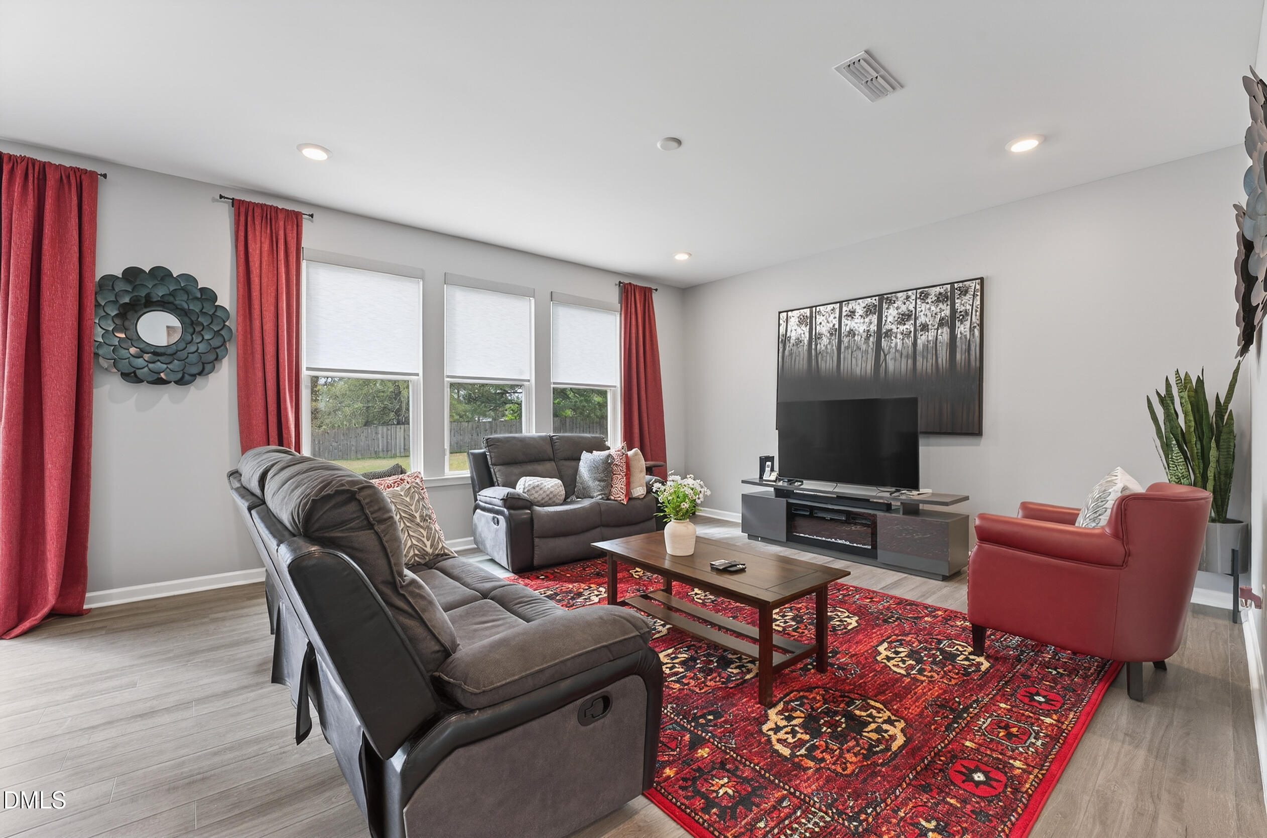 62 Rio Grande Lane Willow Spring, NC 27592 - Photo 4 of 27 20260403-DSC09238