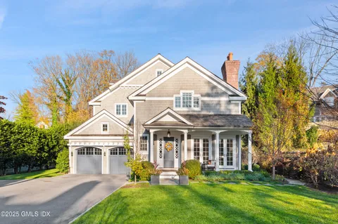 $4,250,000 | 15 Dearfield Lane, Greenwich, CT 06831