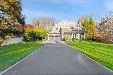 $4,250,000 | 15 Dearfield Lane, Greenwich, CT 06831