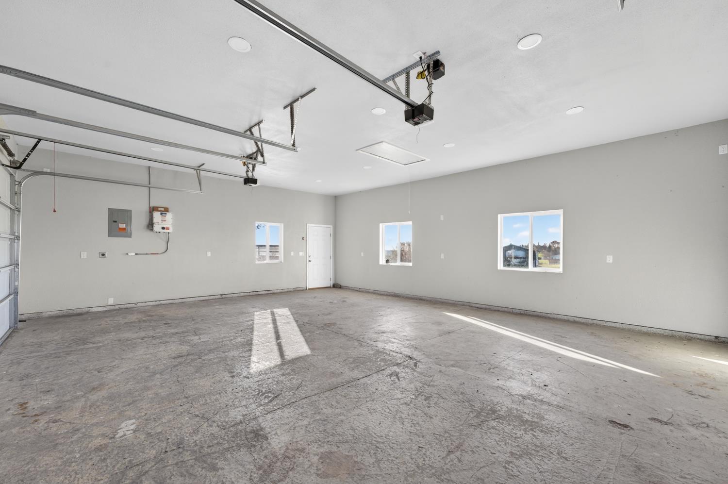 9798 Butte View Marysville, CA 95901 - Photo 44 of 55 a view of a livingroom with a ceiling fan and window